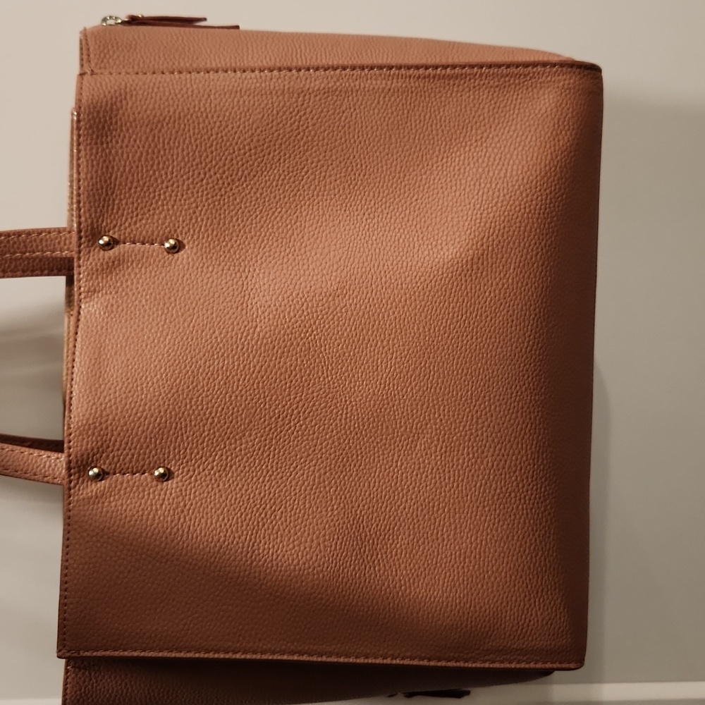 🔥Ann Taylor pocketbook